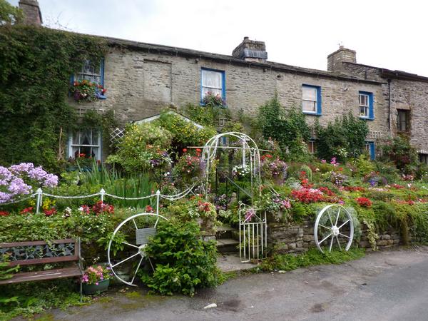 Millthrop Spedding House- winner of Cumbria in Bloom