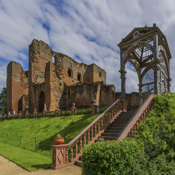 Ruins of Kenilworth Castle