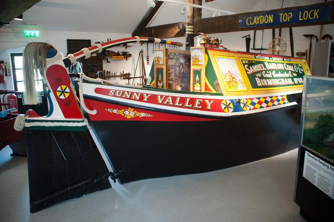 Narrowboat Reconstruction in Canal Museum