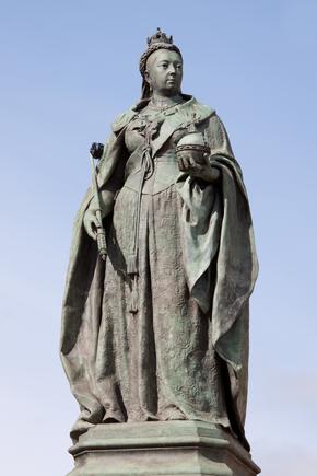 Statue of Queen Victoria in Birmingham