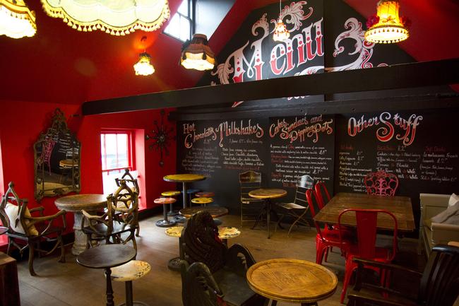 Choccywoccydoodah Cafe