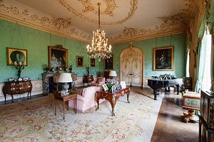 © Highclere Castle LLP 2013 © Highclere Castle LLP 2013