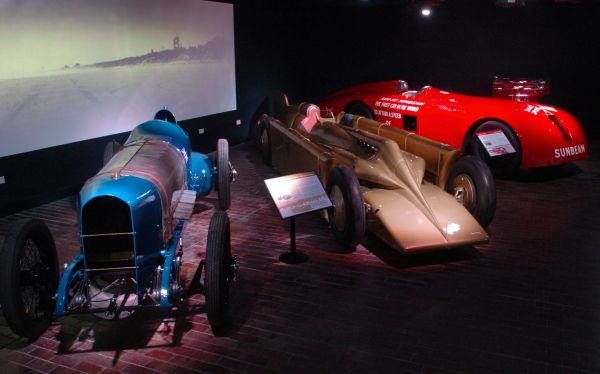 Vintage racing cars at Beaulieu Motor Museum