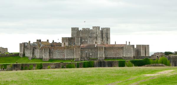 Distant view of the exterior walls of Dover Castle