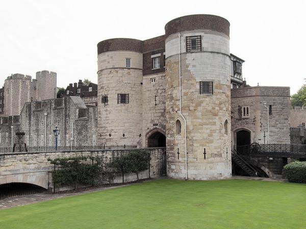 The entrance gate and towers at the Tower of London