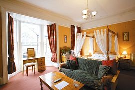 Main Feature Bedroom.