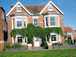 CANNARA from the front