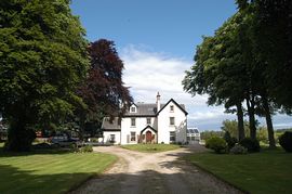Trochelhill Country House