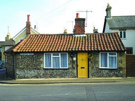 Corner Cottage - Outside