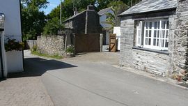 Pennti Ros - outside Pennti Ros