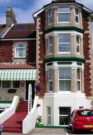 Hudson's Bay Holiday Apartments - Hudson's Bay