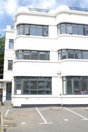 Iona Holiday Flat - Iona - Holiday Flat is Ground Floor L/H side   