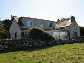 Fox's Lair Farmhouse - 