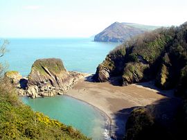 Broadsands Cove near the cottages