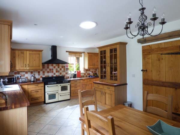 Number One Richmond Church Barns Kitchen