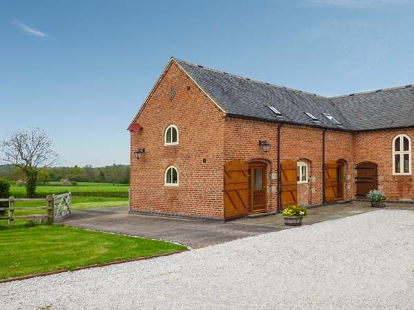 Newfield Green Farm Exterior