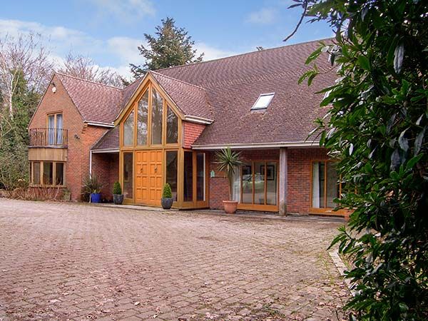 Abbots Wood Exterior