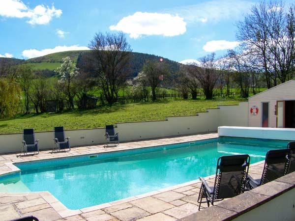 White Hopton House Pool