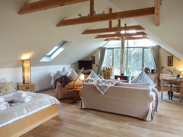 Kidcleugh Hide Interior Kidcleugh Hide Interior