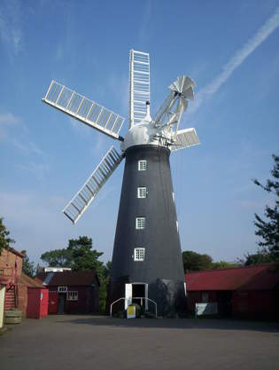 Dobson's Mill, Burgh le Marsh &copy; Sylvia Blight