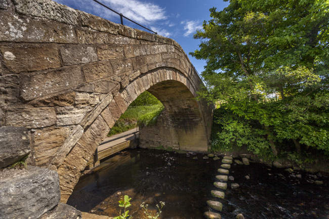 A post-medieval packhorse bridge over the River Esk at Danby