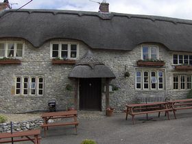 The George Inn &copy; David Wlson