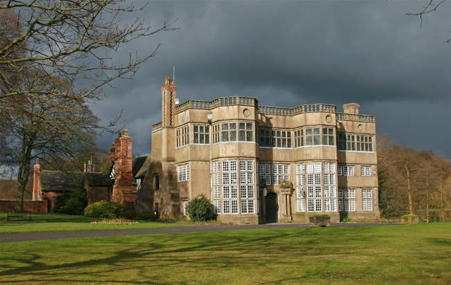 Astley Hall &copy; Dave Wilson
