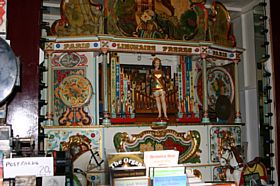 Limonaire Fair Organ in Cotton Mechanical Music Museum &copy; Darrell Lomas