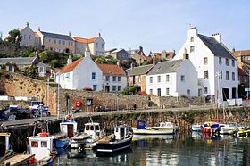 Colourful Crail &copy; John McLeish www.images-scotland.com