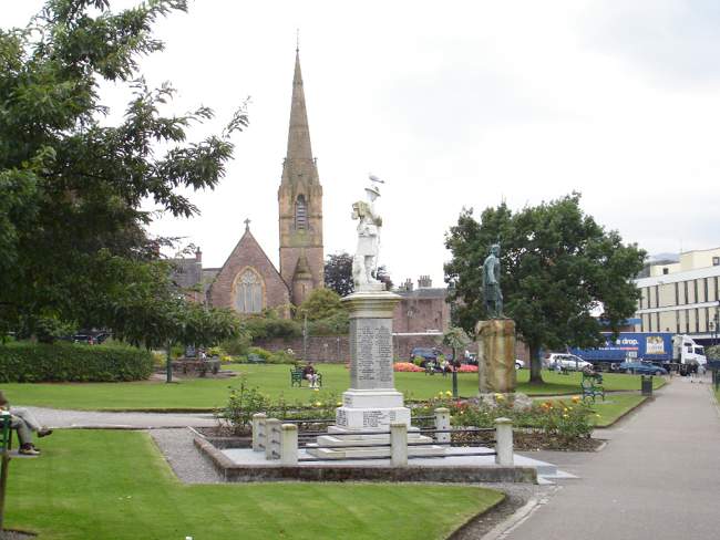 Fort William - The Parade &copy; Krysztau