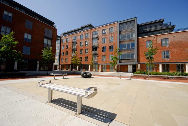 Business District ©Shutterstock /Dan Bernard Benches in a square in Gosport Business District,Hampshire