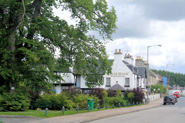 © John McLeish www.images-scotland.com View of Grantown-on-Spey © John McLeish www.images-scotland.com