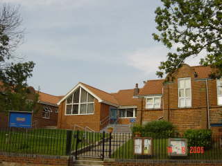 Grasby School © John Herbert Grasby School © John Herbert