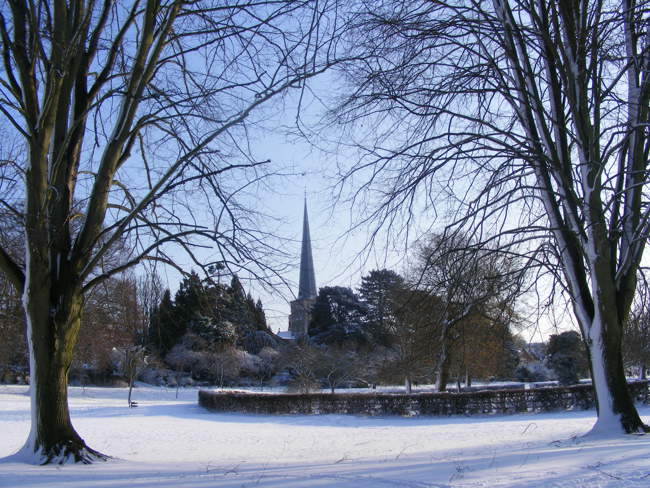 Gadebridge Park in Snow