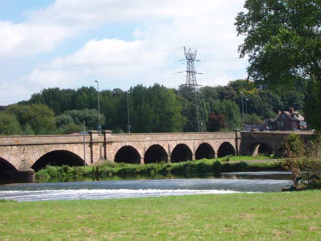 Old Burton Bridge. Horninglow &copy; Shirley Leedham