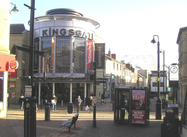 Kingsgate Shopping © Geoff. Taylor Kingsgate Shopping © Geoff. Taylor