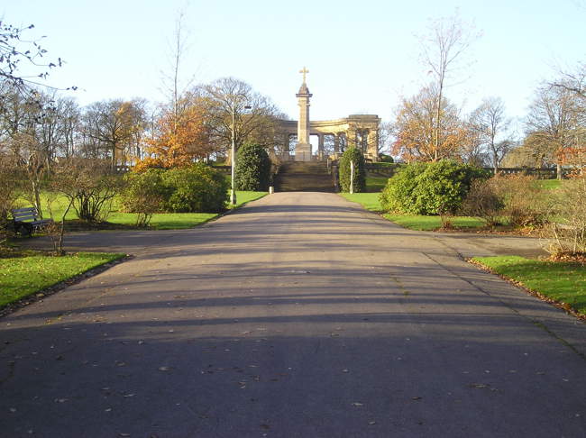 Greenhead Park Cenotaph © Geoff. Taylor Greenhead Park Cenotaph © Geoff. Taylor