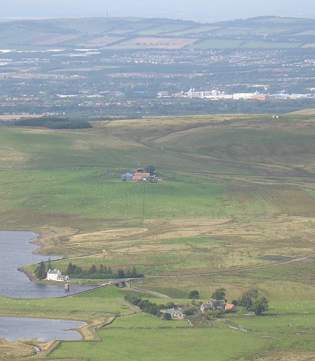 Livingston from East Cairn Hill