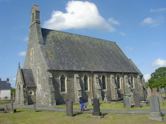 Llangeler church, 2006 &copy; Vic Davey