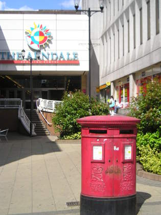 Arndale Centre &copy; Nathalie Manghini