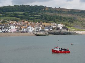 Lyme Regis Bay &copy; Jeffrey Darlington 
