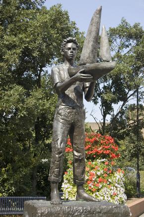 Boy statue in the centre of Maidenhead, Berkshire