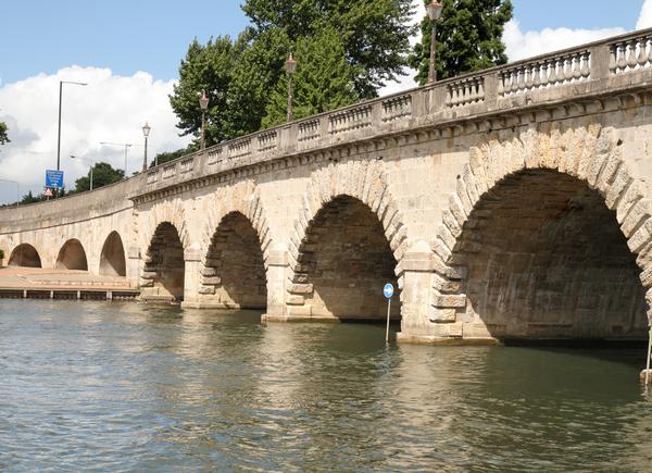 Bridge over the River Thames at Maidenhead, Berkshire