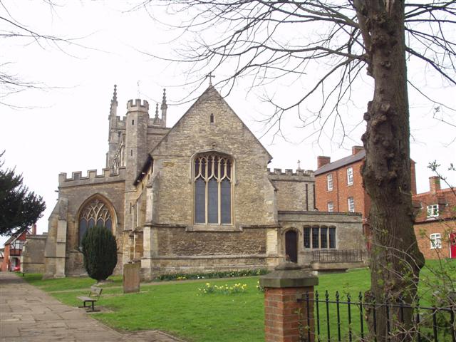 This is the church of St. Peter and St. Paul in Newport Pagnell. It is around 700 years old in parts and is very pretty. It had the nave added around 100 years after the original church was built. &copy; www.newport-pagnell.co.uk