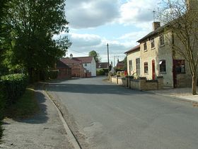  The village Moor Road &copy; Ann Keil