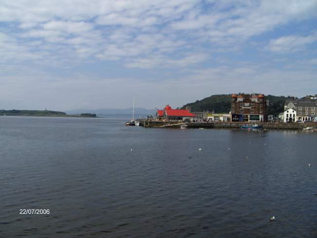 Oban, Looking towards Mull &copy; James Craig