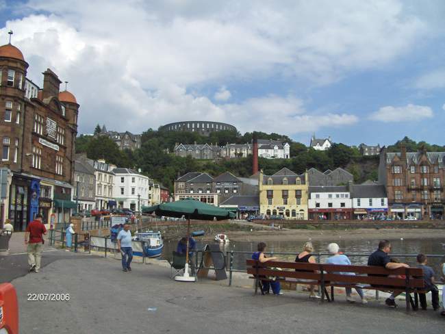 Oban Harbour, Town & Folly &copy; James Craig