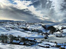 Leeming from Blackmoor road &copy; Ian