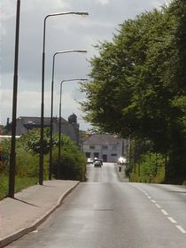 View looking up Drumshoreland Road 2006 Pumpherston © Kevin McGinty View looking up Drumshoreland Road 2006 Pumpherston © Kevin McGinty
