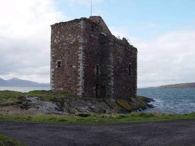 Portencross Castle, near Seamill &copy; Avril Rennie